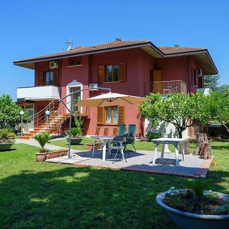 B&B Villa Le Mattine 아그로폴리 외부 사진