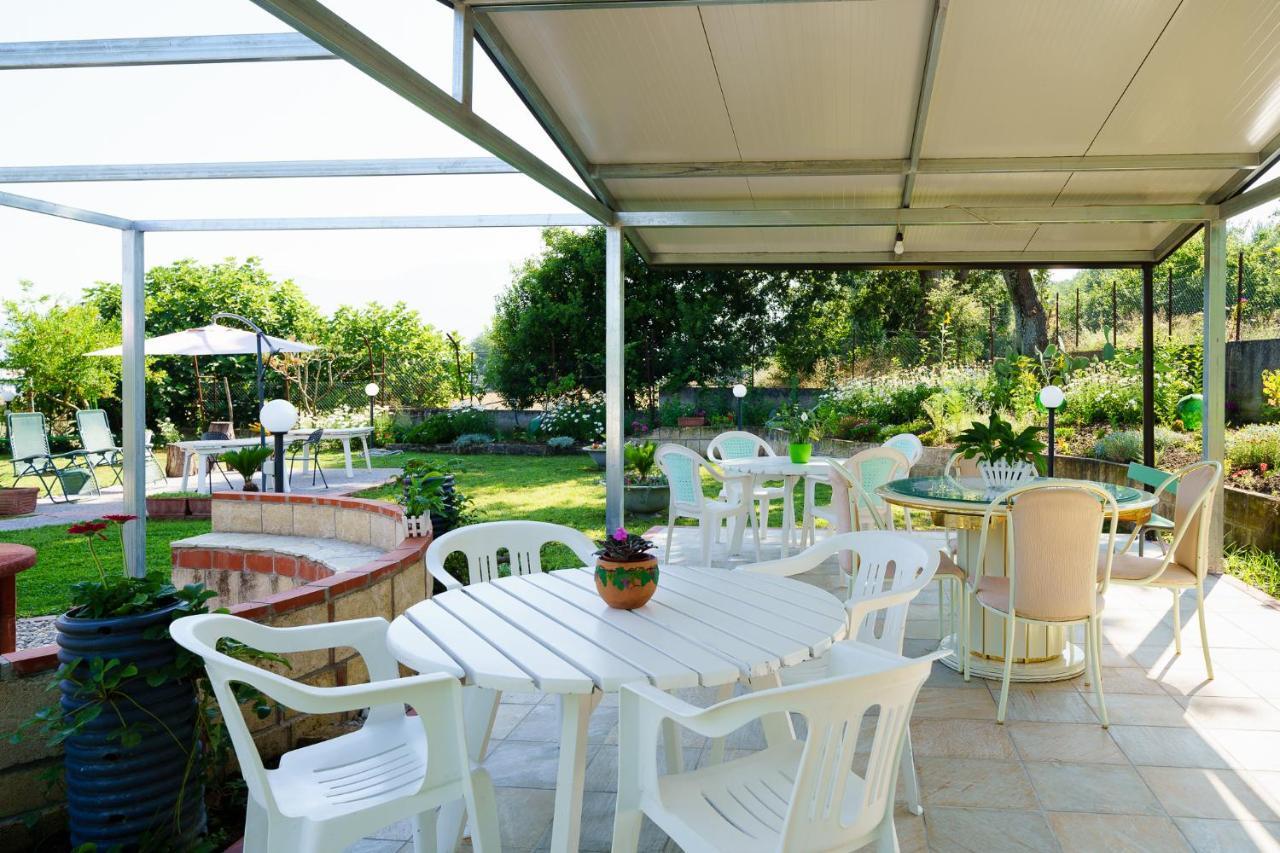 B&B Villa Le Mattine 아그로폴리 외부 사진
